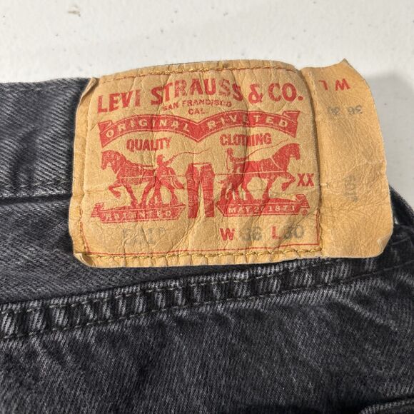 Levis 501 Jeans Mens 36x32‎ Black Straight Button Fly Denim Preppy Y2K - Picture 8 of 8